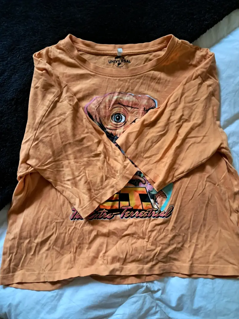 Polera crop E.T. color naranja - 2