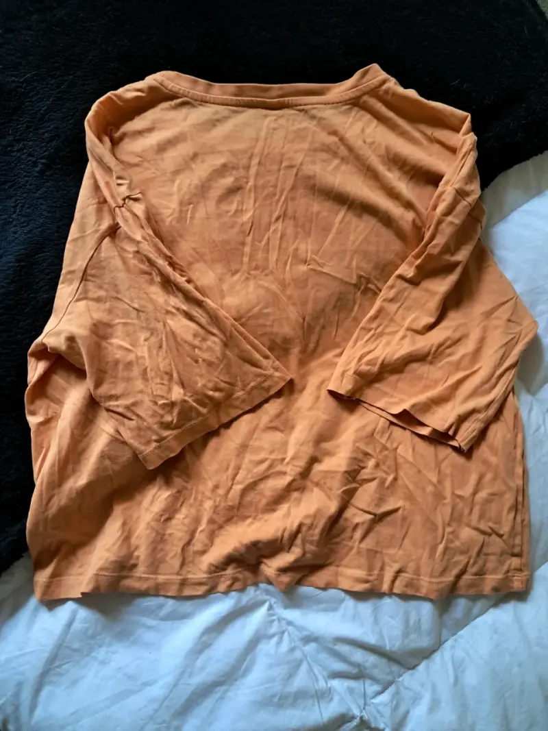 Polera crop E.T. color naranja - 3
