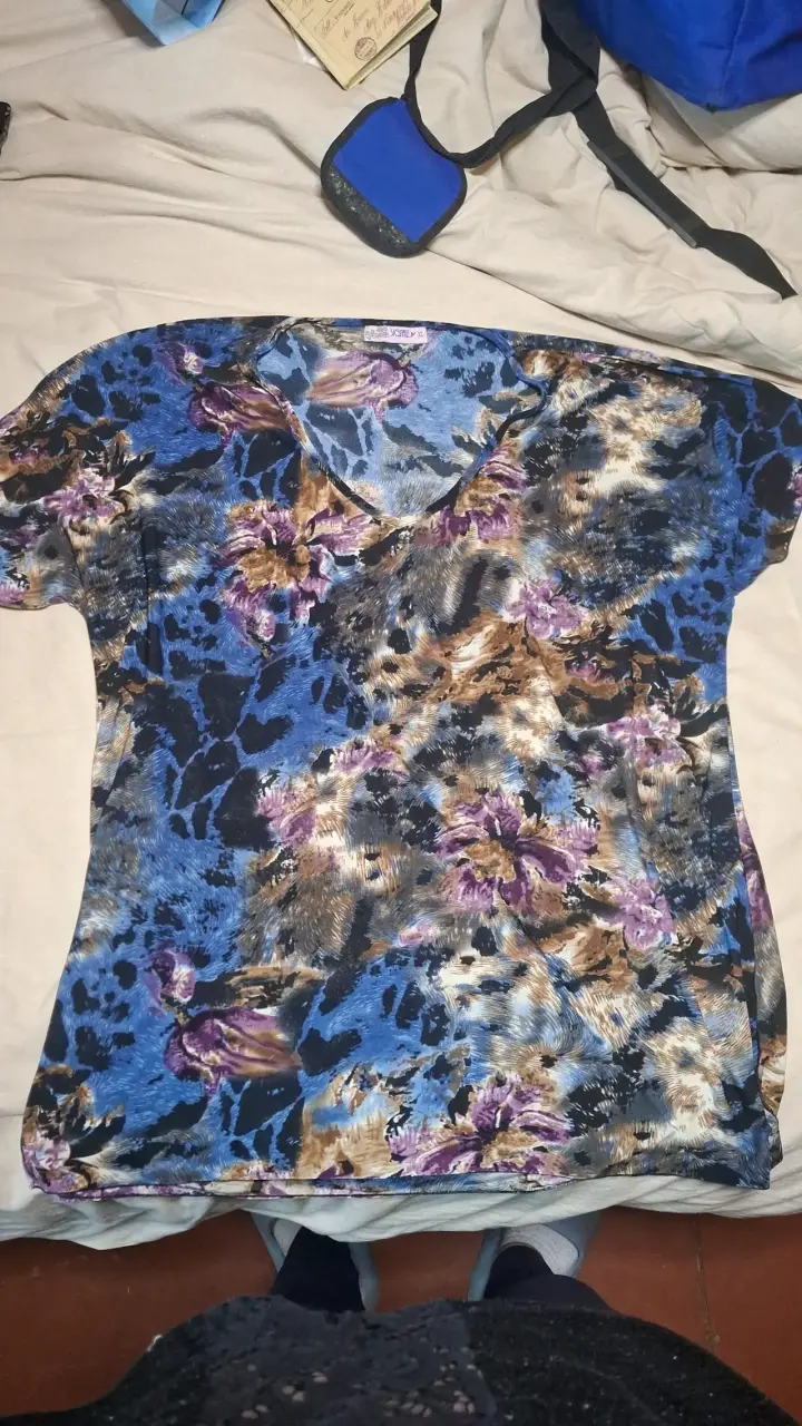 Poleras y jeans - 1