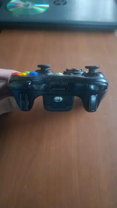 Control inalámbrico Xbox 360 negro - miniatura 3