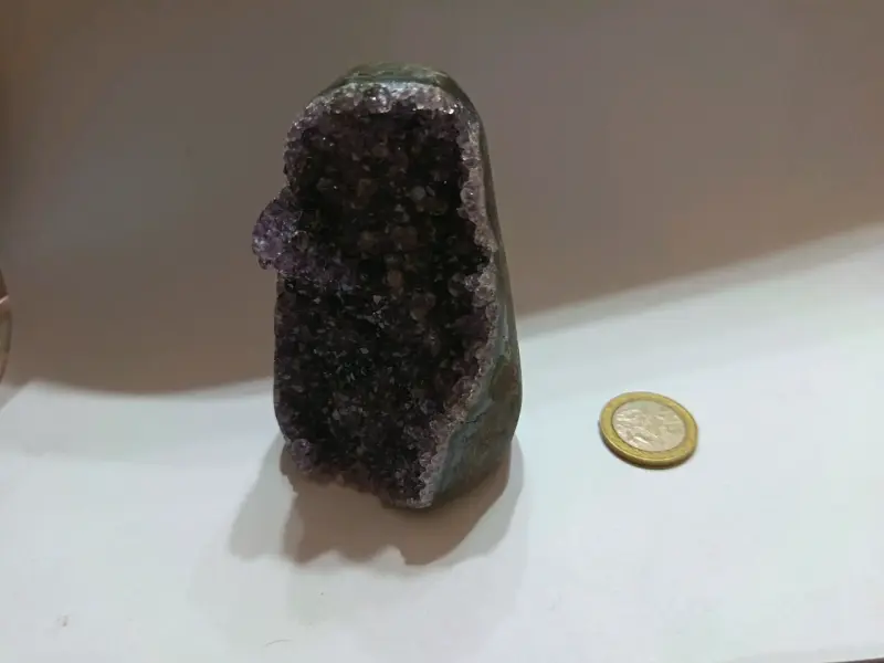 Geoda de amatista decorativa - 1