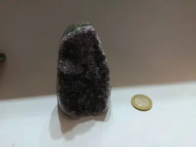 Geoda de amatista decorativa - miniatura 6
