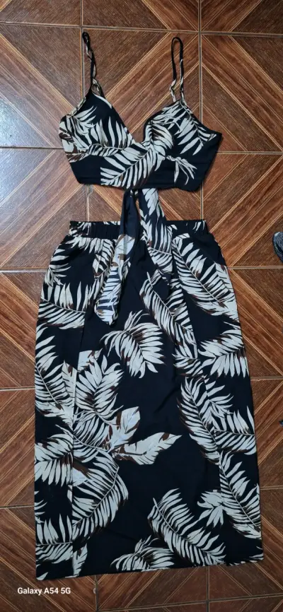 Conjunto de dos piezas estampado tropical TALLA L - miniatura 1