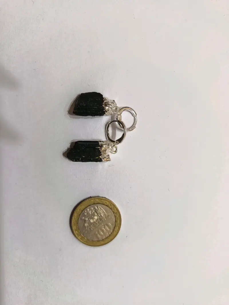 Aros de turmalina negra con engaste plateado - 4