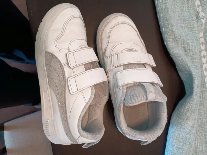 Zapatillas infantil Puma blancas con velcro N° 34 - 4