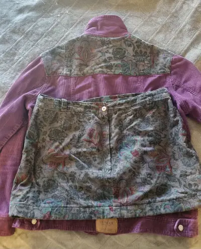 Conjunto falda y chaqueta cotelé estampado unico - miniatura 1