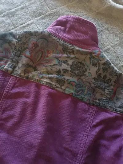 Conjunto falda y chaqueta cotelé estampado unico - miniatura 4