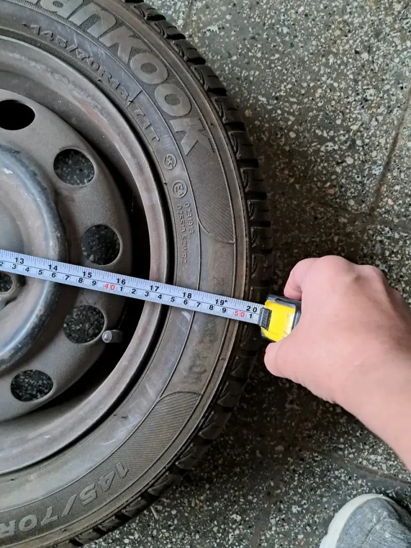 Llanta con neumático Hankook Optimo 175/70R13 - 2