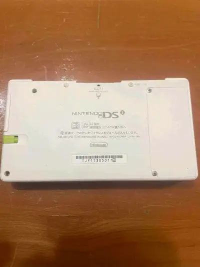 Consola Nintendo DS Lite Blanca en Buen Estado - miniatura 3