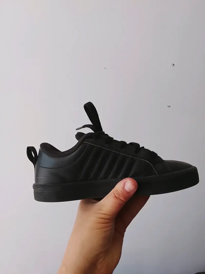 Zapatillas negras Adidas VS Pace 2.0K para niños - 5