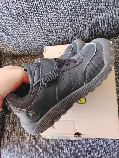 Zapatillas escolares Bubble Gummers negras talla 30 - miniatura 2