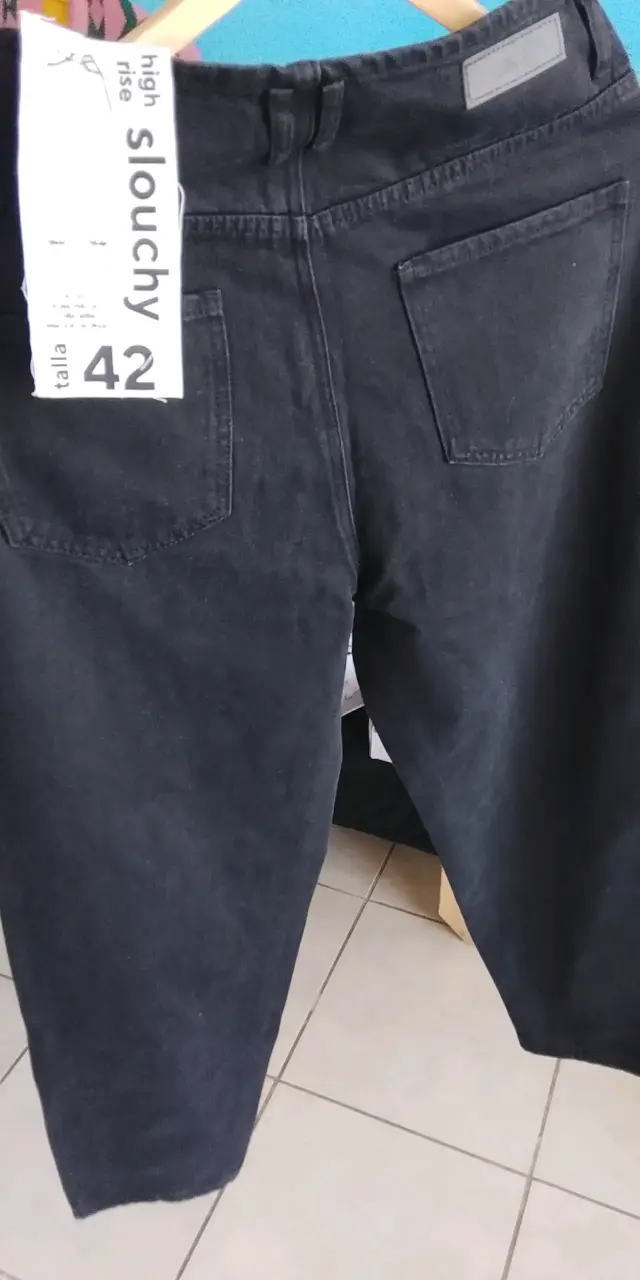 Pantalones de mezclilla negros talla 42 - 2