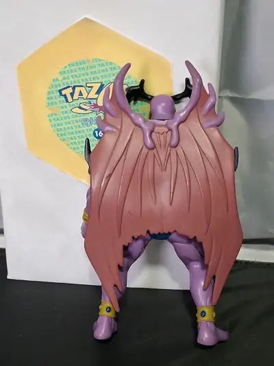 Figura de acción Yu-Gi-Oh Espadachin Vengador - miniatura 2