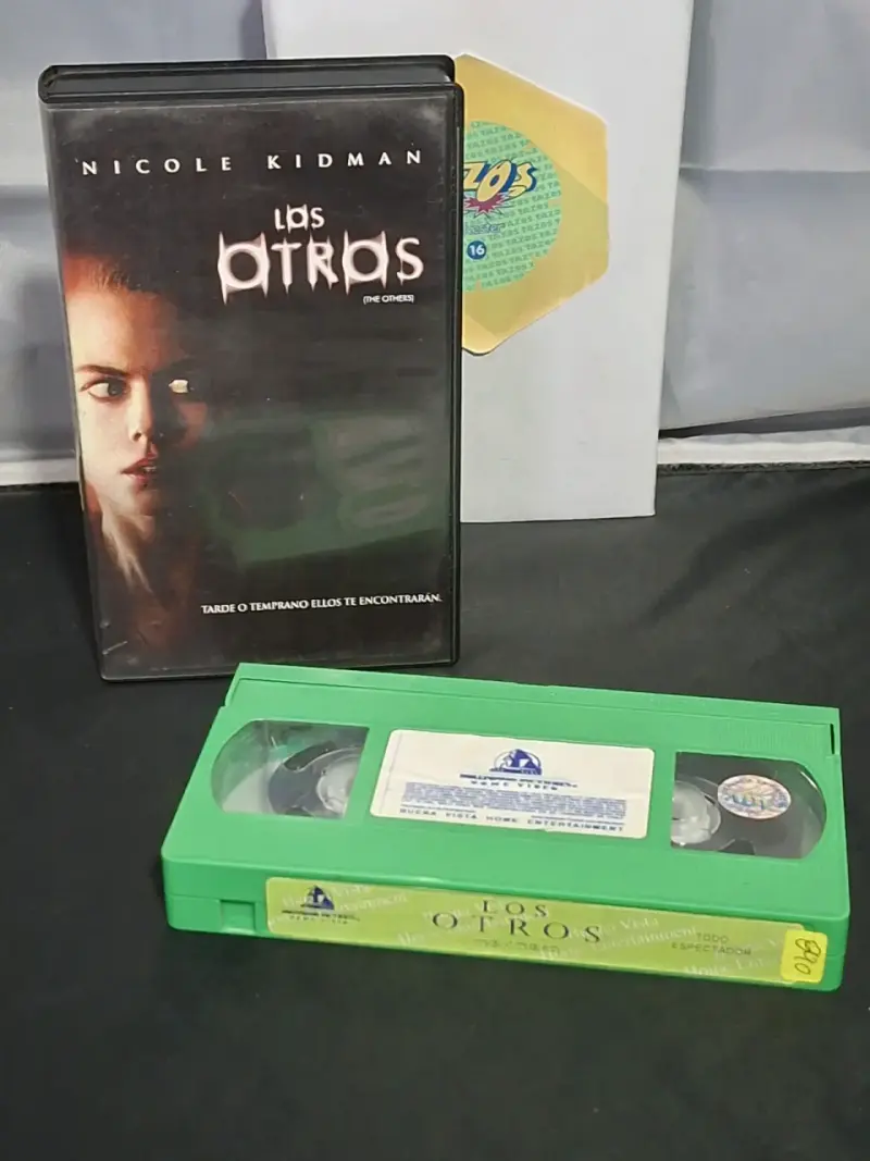 VHS de la película Los Otros Terror - 4
