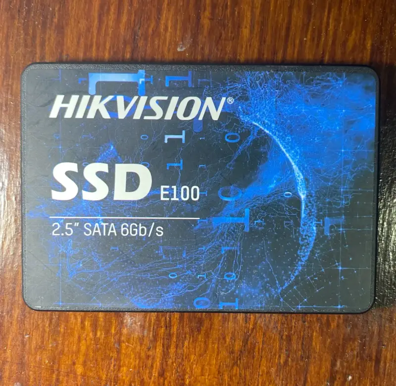 SSD Hikvision 256GB SATA – 100% Salud - 1