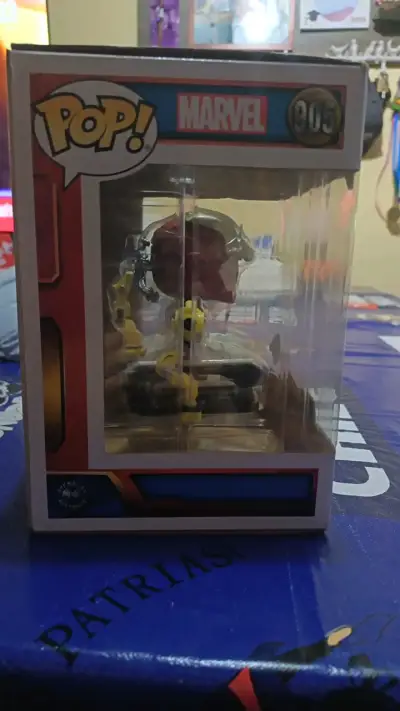 Funko Pop Iron Man con Gantry Edición Especial - miniatura 4