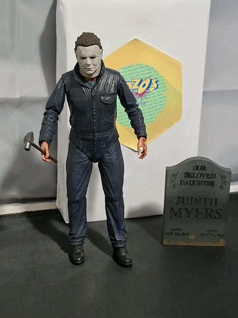 Figura de acción Michael Myers con martillo Terror - 1