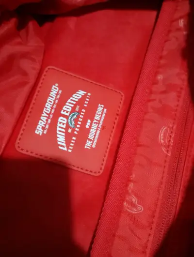 Mochila Sprayground Edición Limitada - miniatura 1
