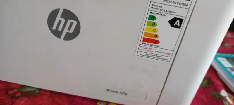Impresora láser HP Laser 107a en buen estado - 2