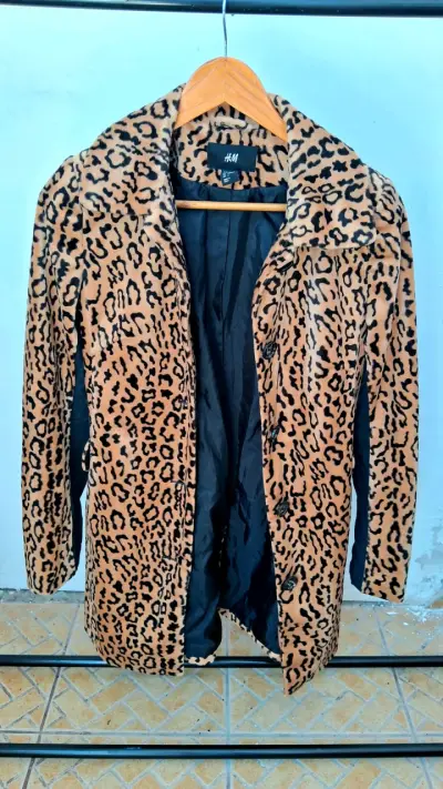 Abrigo de Leopardo H&M para Mujer - miniatura 1