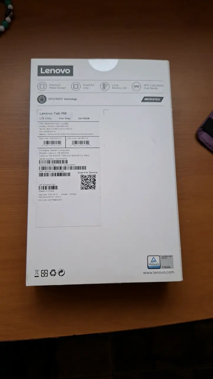 Tablet Lenovo Tab M8 HD con accesorios - 4