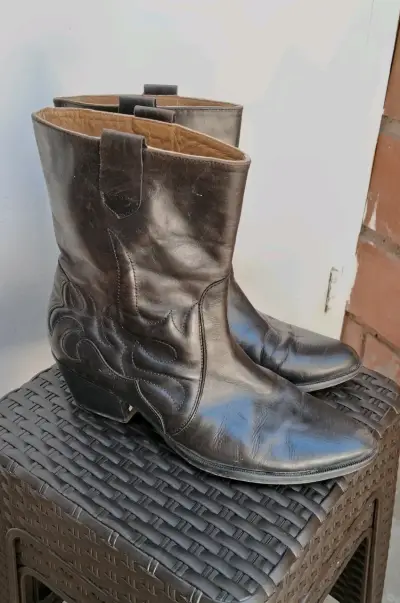 Botas vaqueras de cuero marrón - miniatura 1