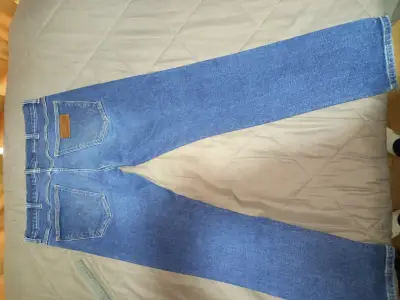 jeans Wrangler - miniatura 3