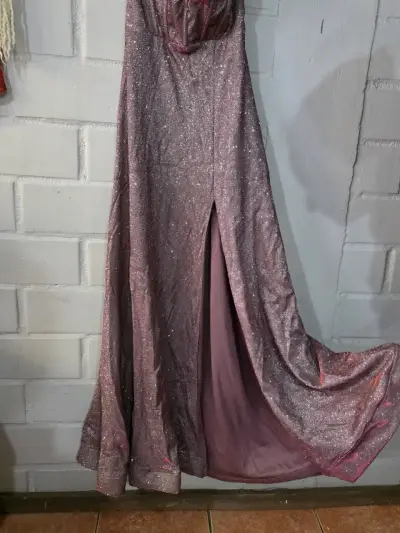 Vestido de fiesta largo con brillo color rosa - miniatura 1