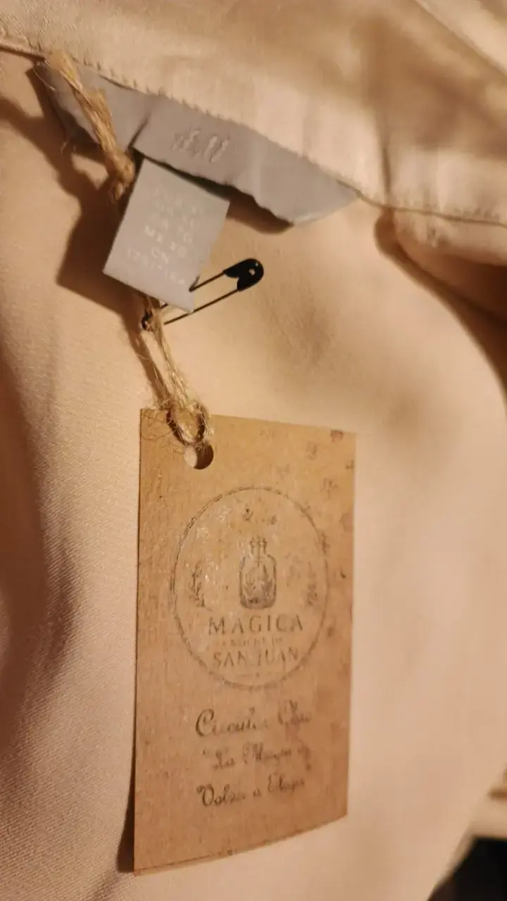 Línea Style - Vestido Satinado Beige H&M XL. - 5