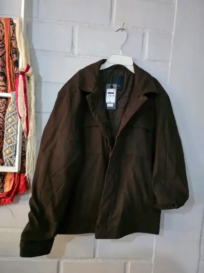 Chaqueta marrón de hombre con cierre y botones - miniatura 1