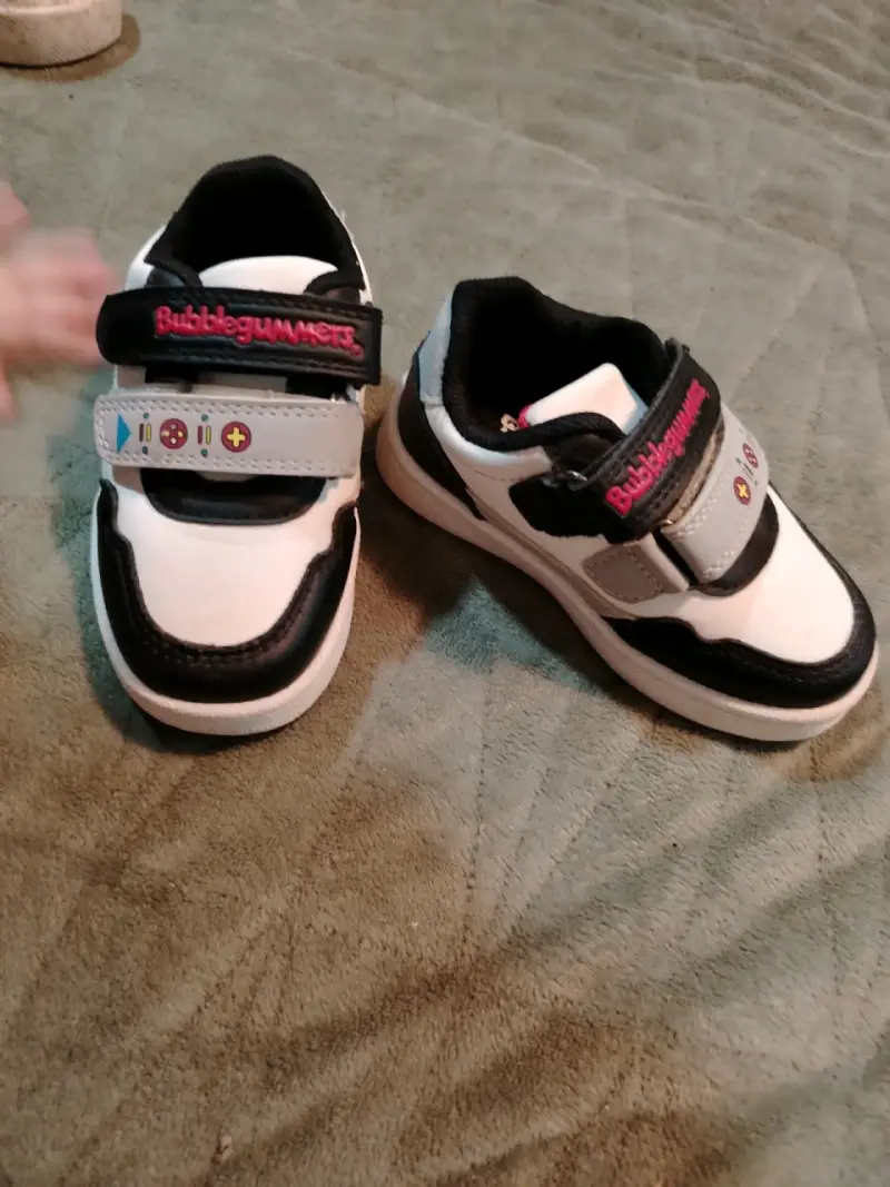 Zapatillas Bubblegummers para niños en varios colores - 1