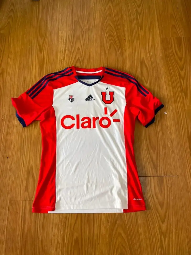 Camiseta u de chile 2015 visita M