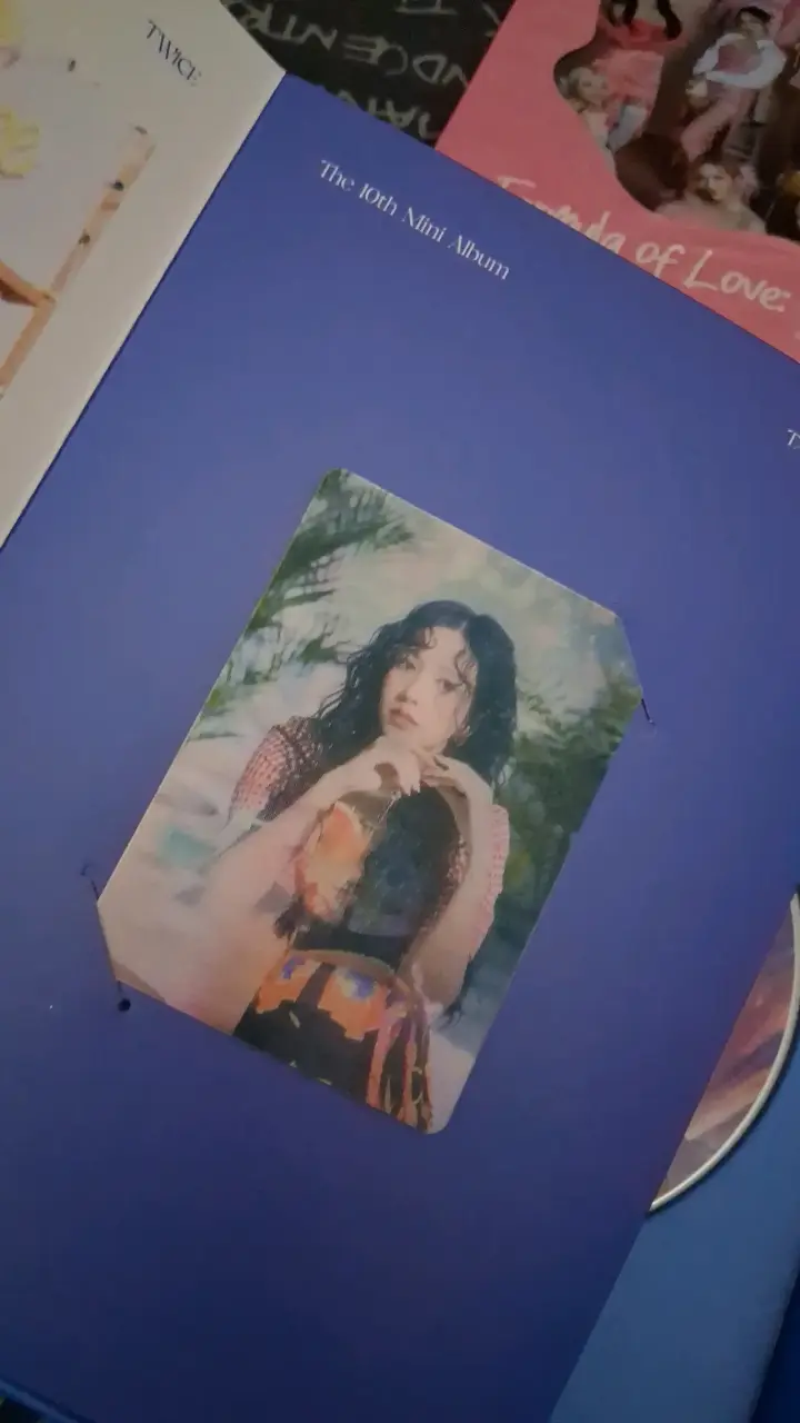 Álbum 'Taste of Love' de TWICE, 10º Mini Álbum - 4