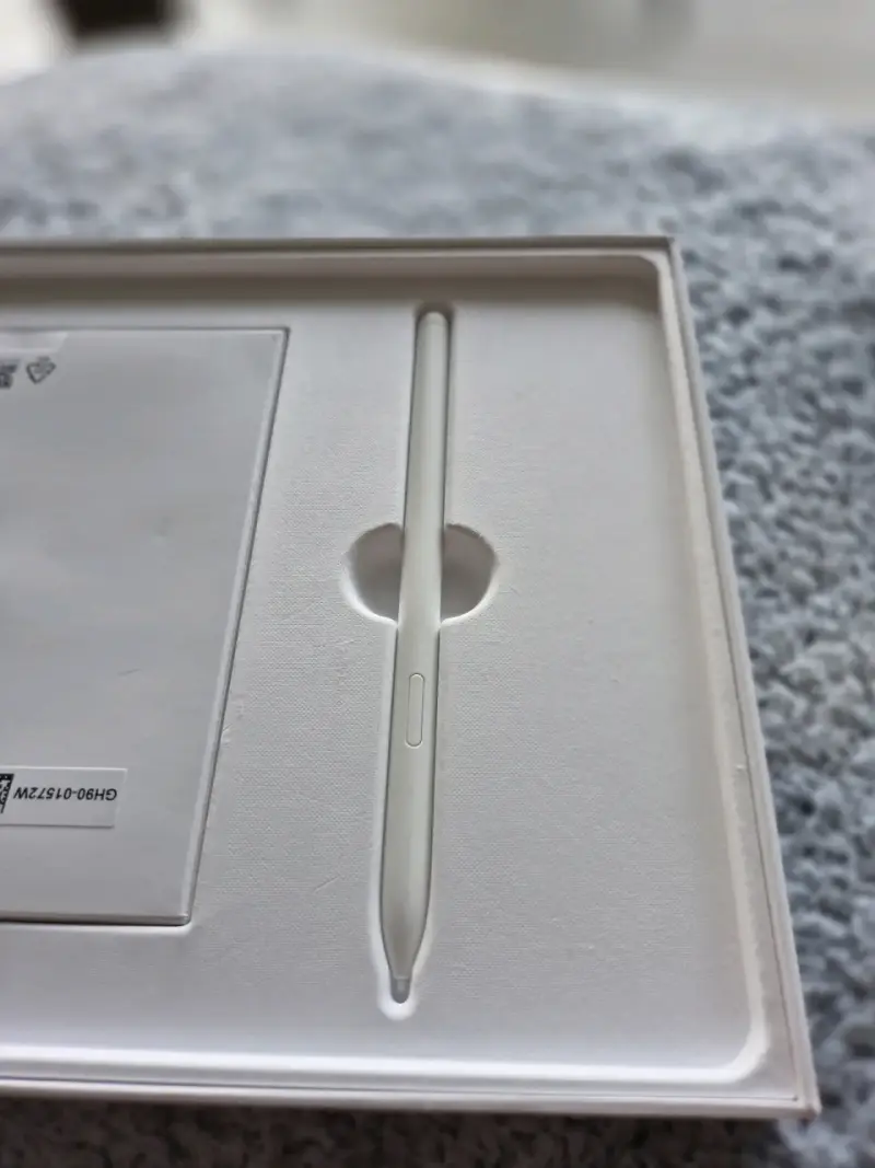 Tablet Samsung Galaxy S10 FE 256GB 10.9" Gris - 6