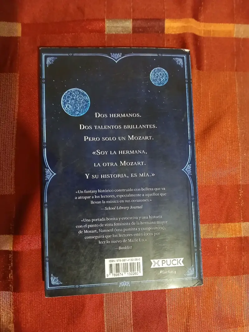 Libro 'El Reino del Revés' de Marie Lu - 2