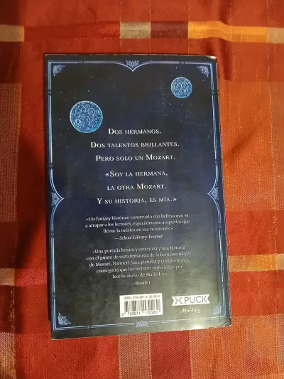 Libro 'El Reino del Revés' de Marie Lu - miniatura 2