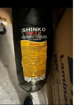 Neumático Shinko F016 120/70ZR17 Tubeless - miniatura 1