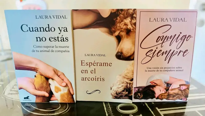 Set de libros sobre duelo de mascotas por Laura Vidal