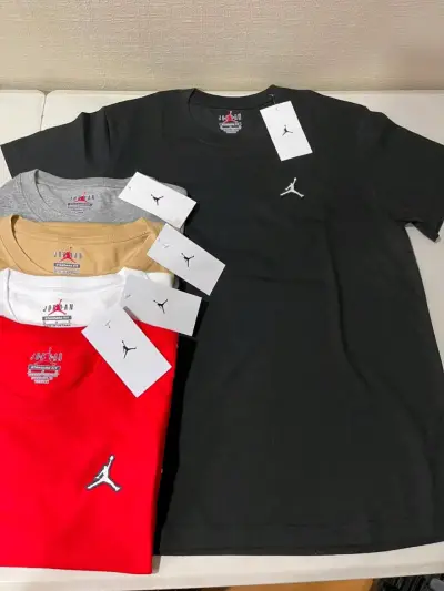 Poleras Jordan para hombre en varios colores - miniatura 1