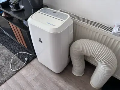 Aire acondicionado portátil CoolFlow 12K WiFi - miniatura 1