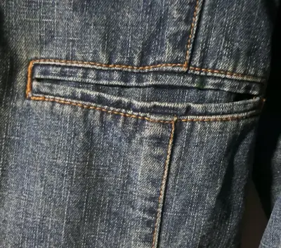 Chaqueta de mezclilla pintada a mano, modelo único - miniatura 2