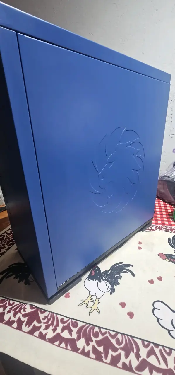 Gabinete Gamer GameMax Azul con Ventana Lateral - 2