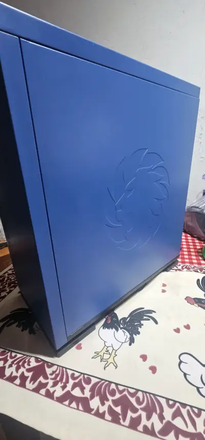 Gabinete Gamer GameMax Azul con Ventana Lateral - miniatura 2