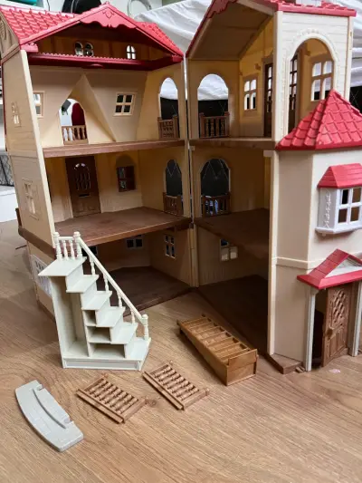 Casa de sylvanian - miniatura 1