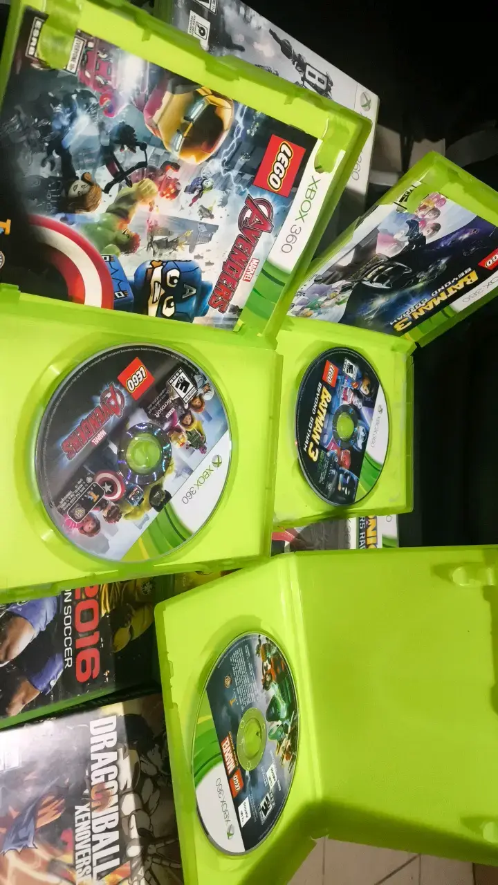 Juegos Xbox 360 LEGO Marvel y Batman - 4