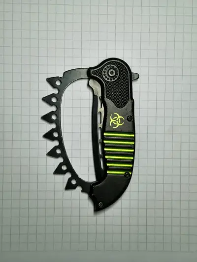 Cuchillo táctico con diseño biohazard y hoja negra - miniatura 2
