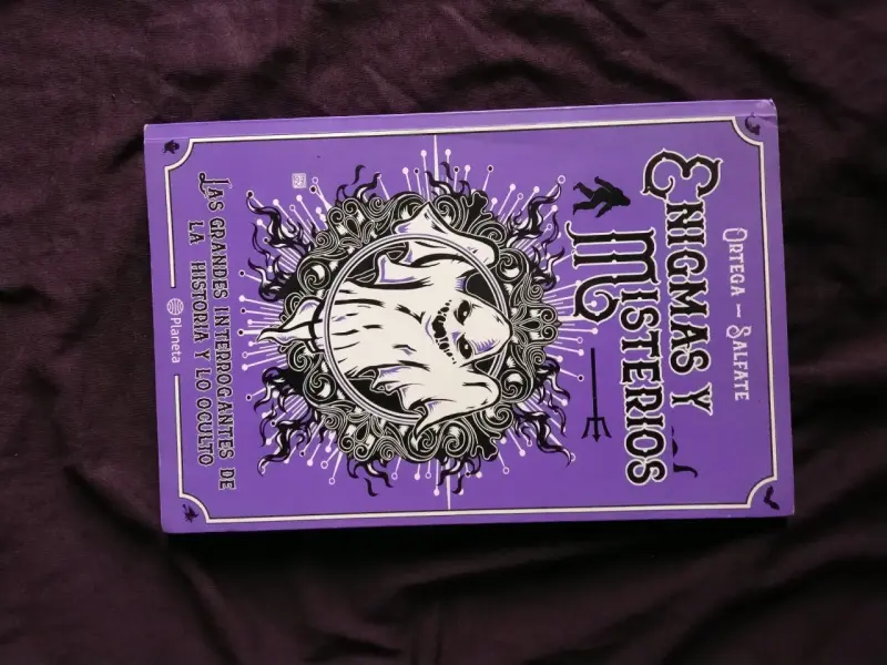 Enigmas y Misterios