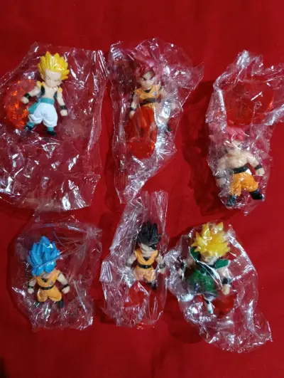 Set de figuras de dragon ball - miniatura 3