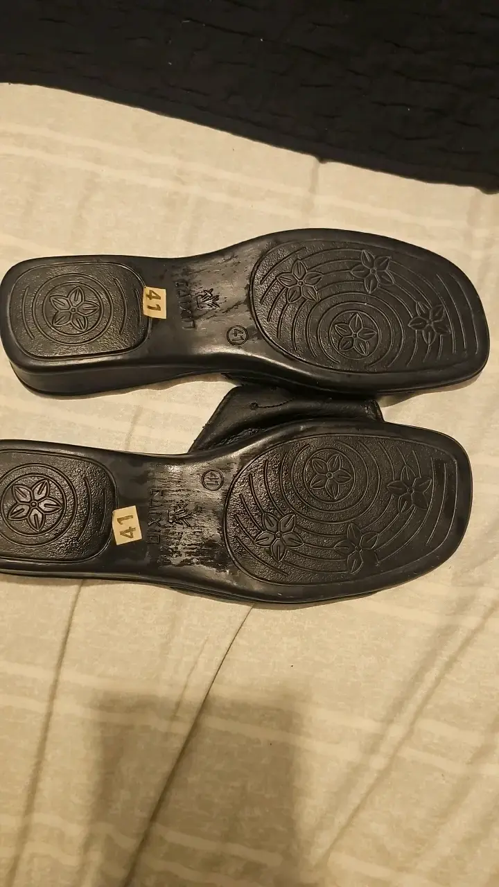 Sandalias planas negras - 3