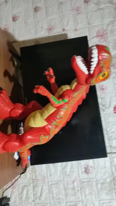 Dinosaurio de juguete inflable Fisher-Price - miniatura 1